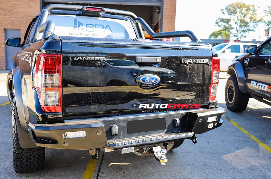 FORD RANGER RAPTOR PODIUM BRONZE BLACK LIP